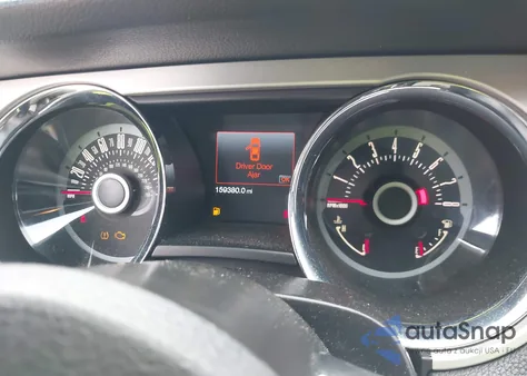 2013 Ford Mustang V6 Premium from USA, damaged, VIN 1ZVBP8EM8D5236545